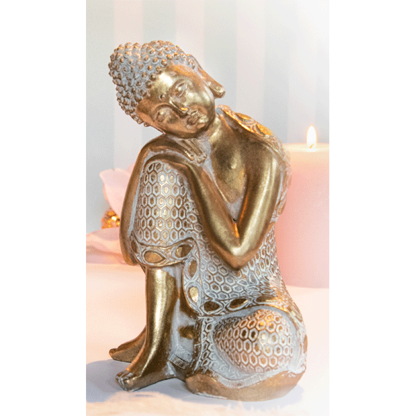 Buddha »Dilara«, Kopf auf rechtem Knie